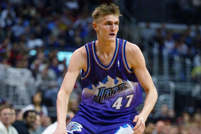 花费9.99万，体验一台韩系“兰博基尼